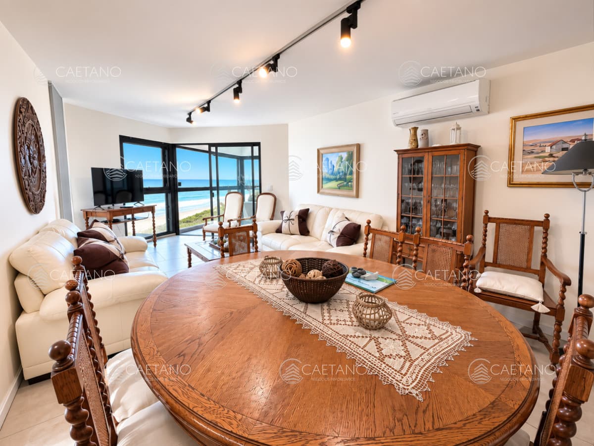 Venta apartamento 3 dormitorios - Playa Brava, Punta del Este