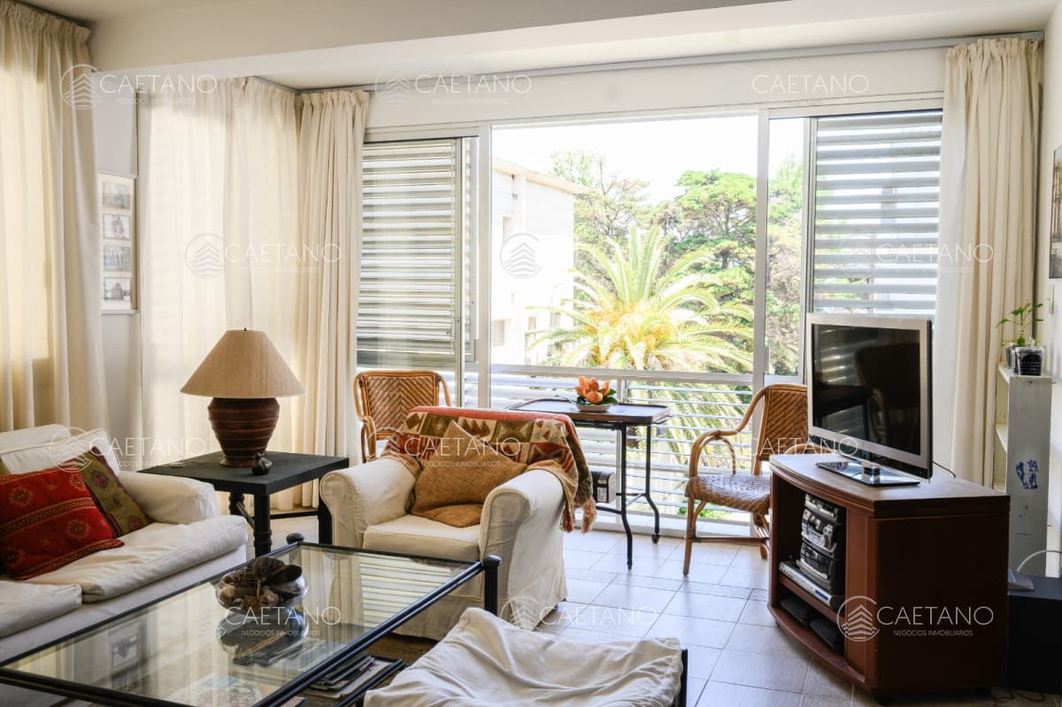Venta apartamento Punta del Este, Peninsula, 2 dormitorios