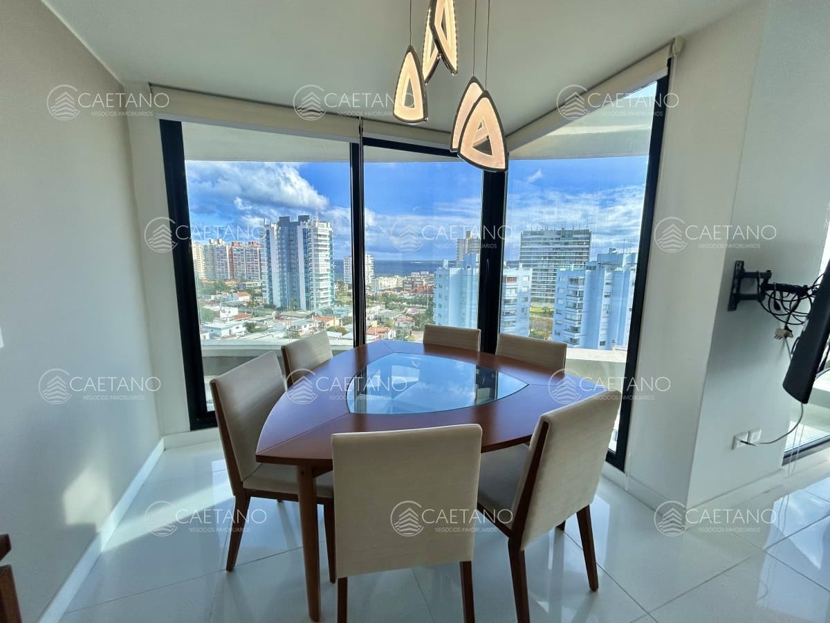 Venta apartamento Punta del Este 3 dormitorios