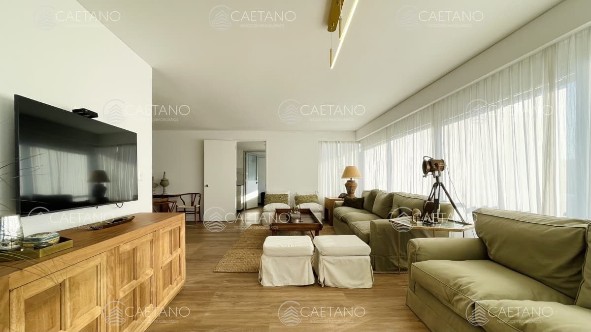 Venta apartamento 3 dormitorios Playa Brava - Punta del Este