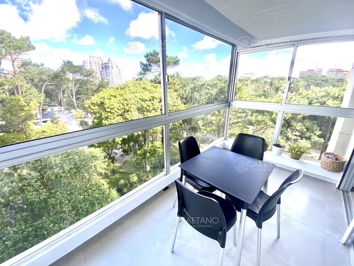 Venta apartamento 2 dormitorios Punta del Este