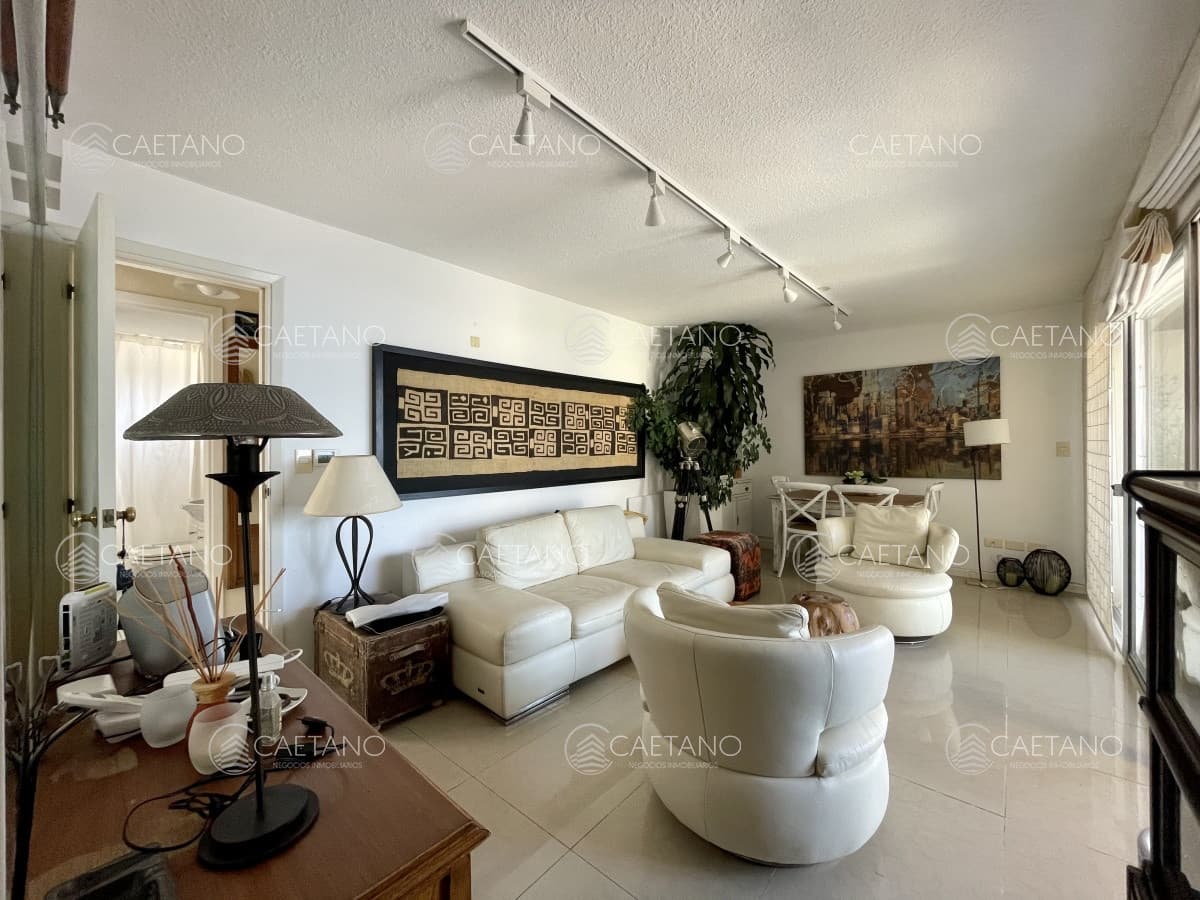 Venta apartamento 2 dormitorios, Playa Brava - Punta del Este