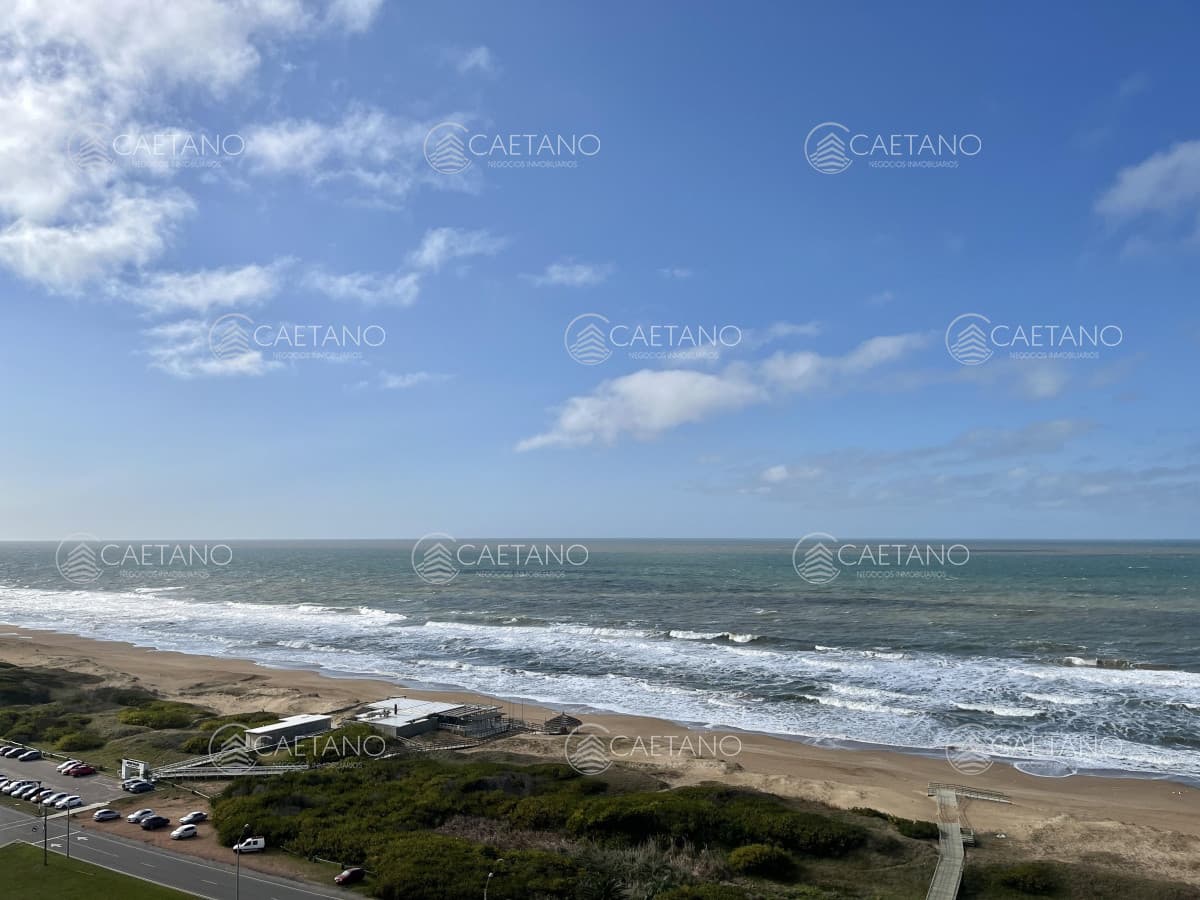 Venta apartamento 3 dormitorios Le parc III Punta del Este