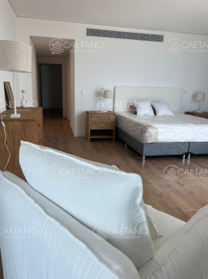 Venta apartamento punta del este, playa brava