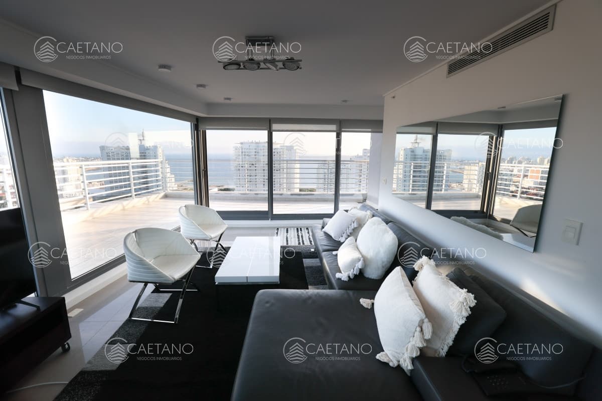 Venta apartamento - 3 dormitorios - Mansa - Punta Del Este