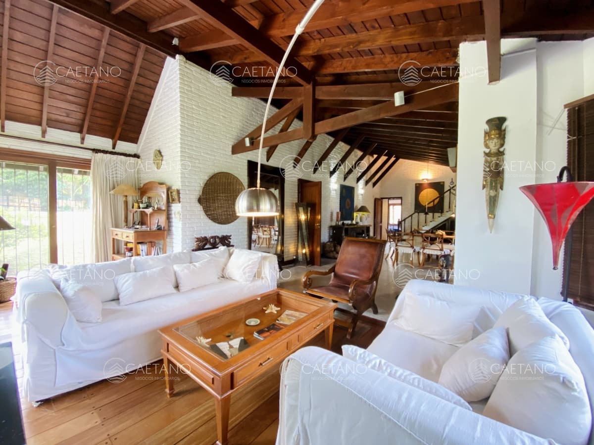 VENTA CASA PLAYA MANSA, 4 DORMITORIOS