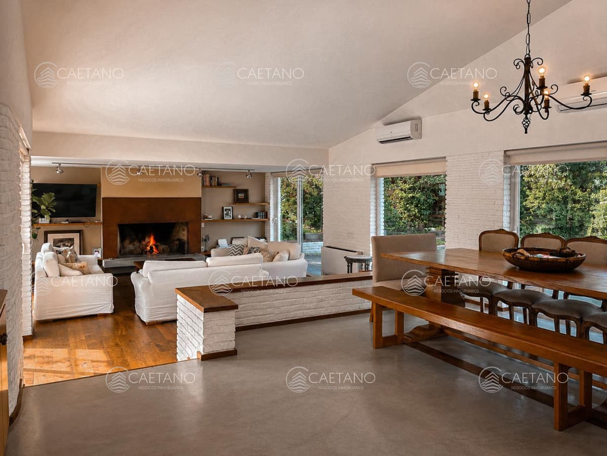 Venta casa 7 dormitorios - Lugano, Punta del Este