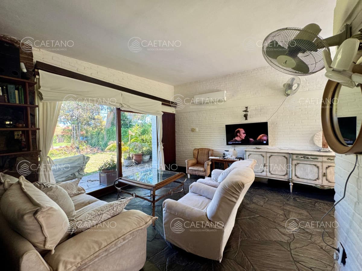 Venta casa 4 dormitorios Punta del Este