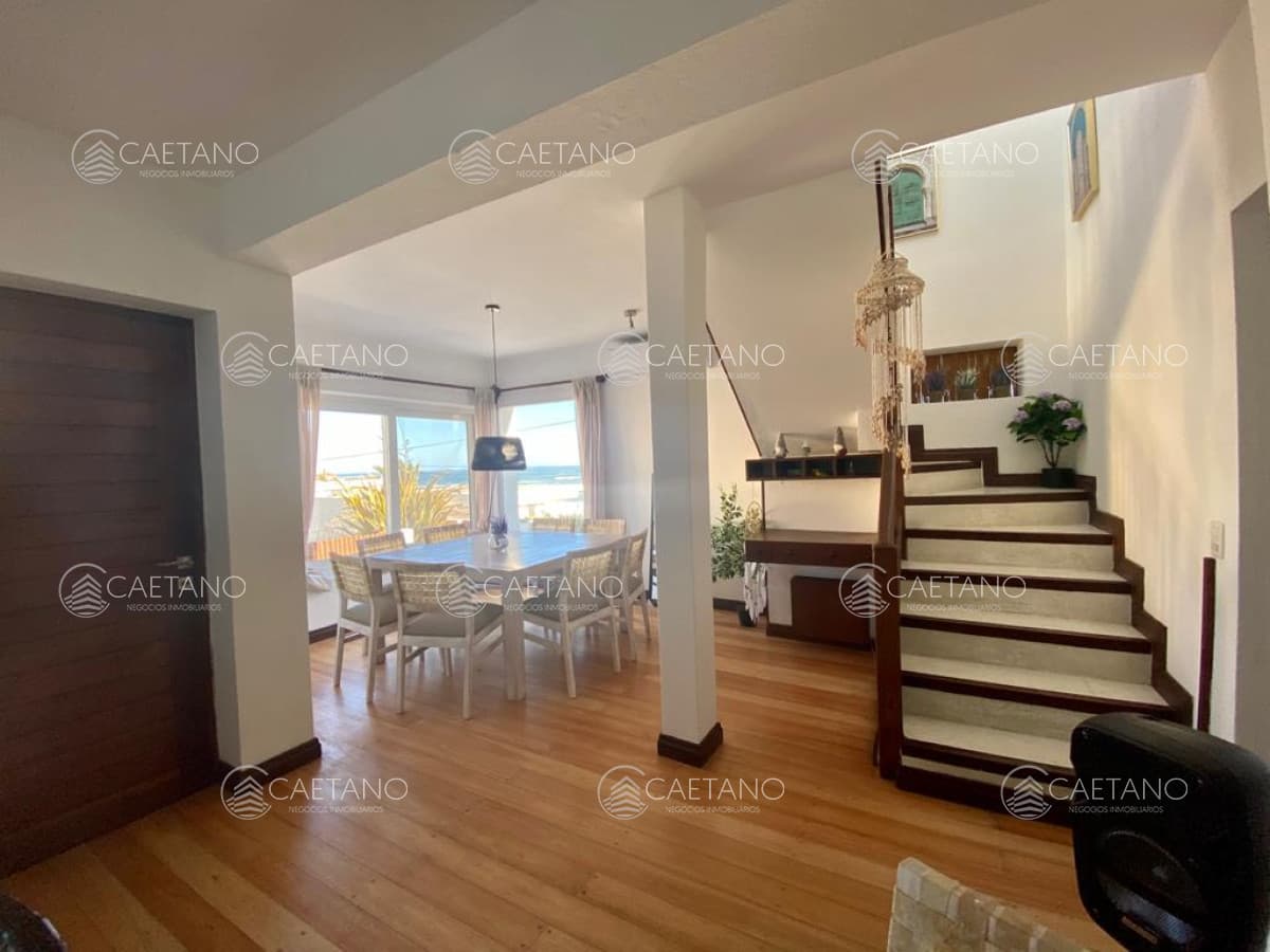 Hermosa Casa en La Posta del Cangrego