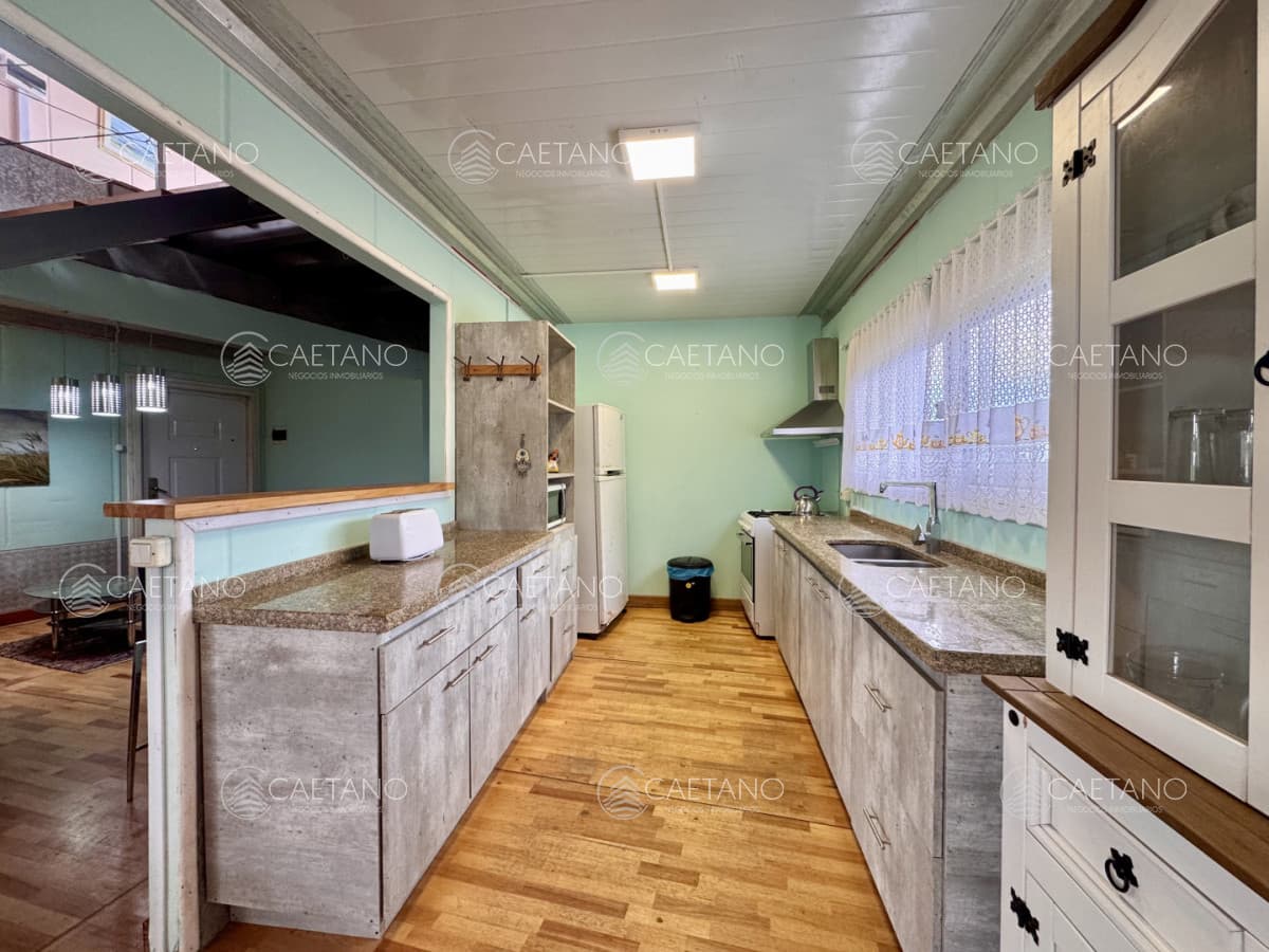 Venta casa container 3 dormitorios. Sauce de Portezuelo