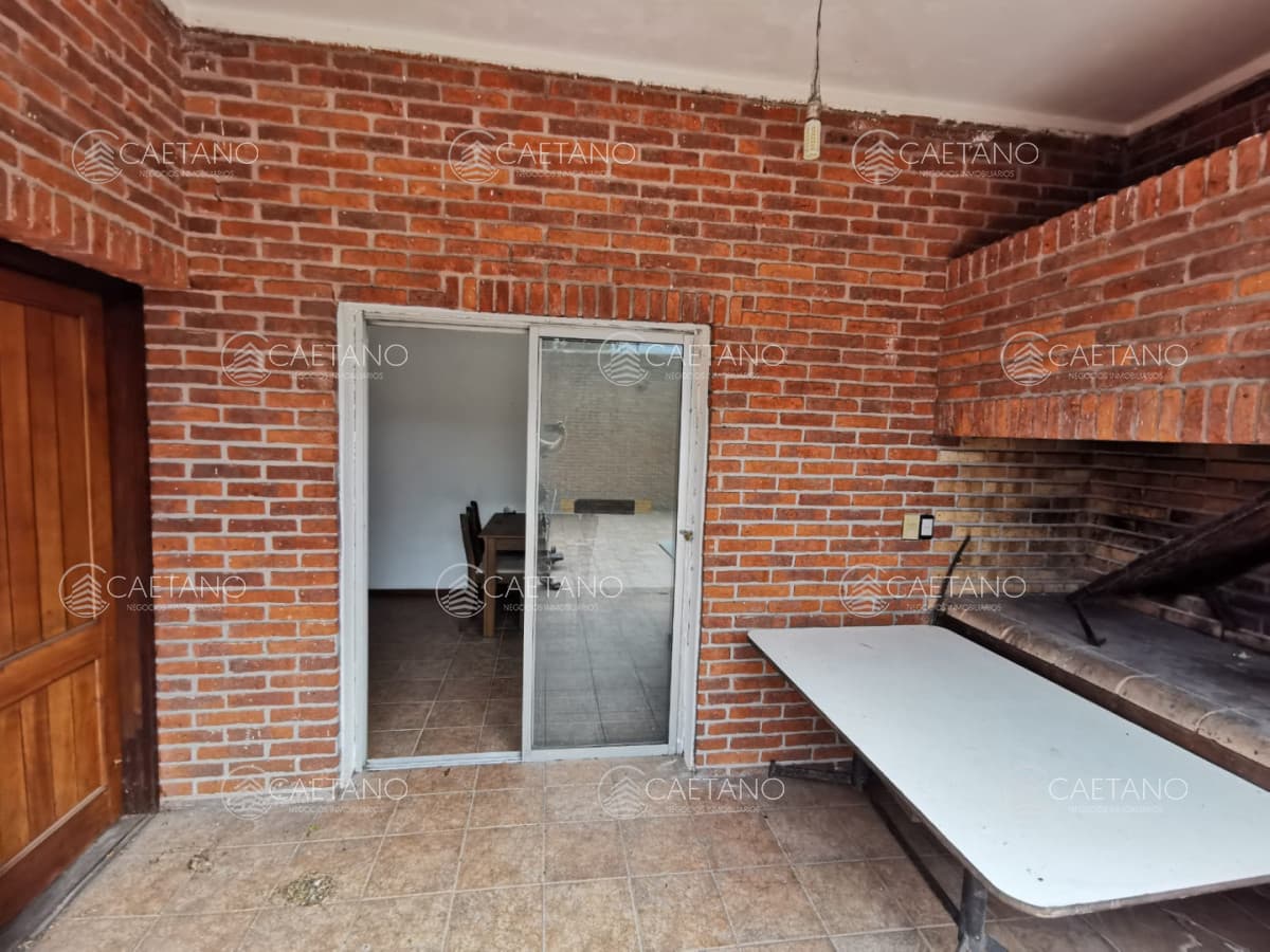Venta casa 5 dormitorios. Zona centrica