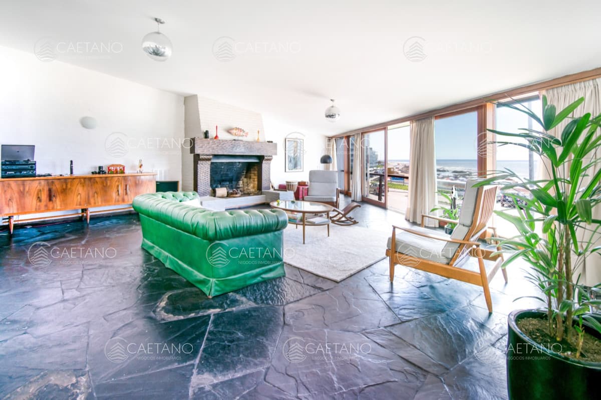 Venta casa 6 dormitorios Penisula Punta del Este