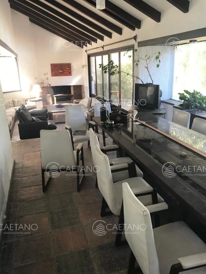 Gran Casa en venta zona cantegril