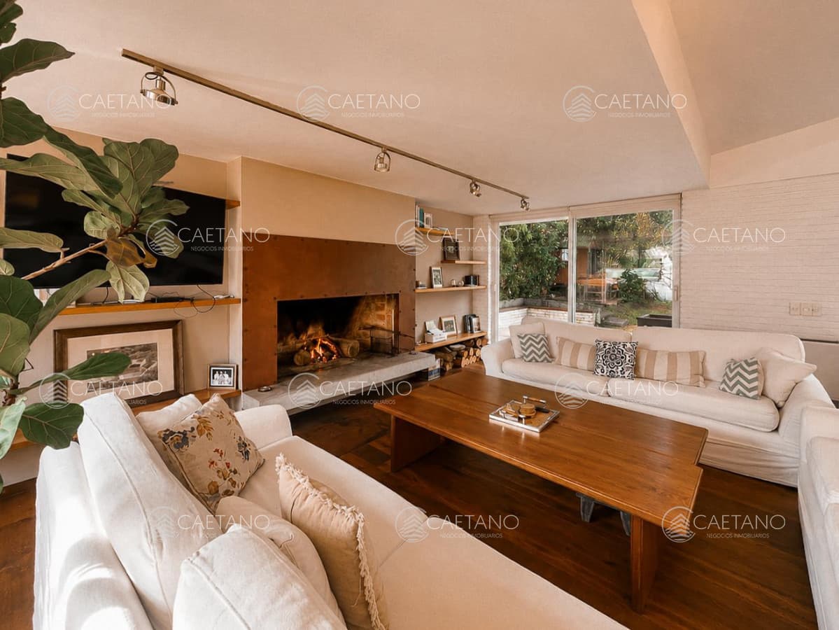 Venta casa 7 dormitorios - Lugano, Punta del Este