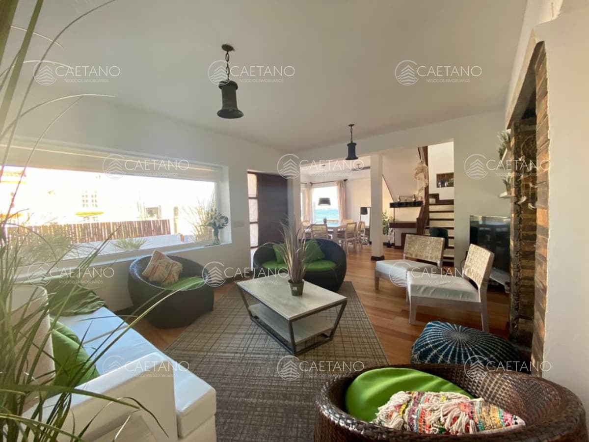 Hermosa Casa en La Posta del Cangrego