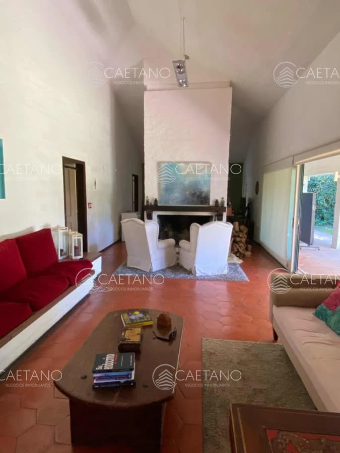 Venta casa 4 dormitorios. Pinares, Punta del Este.