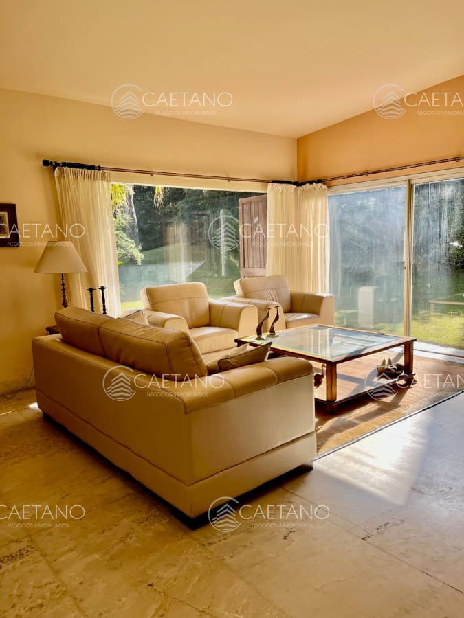 Venta casa con terreno de 6600m2 por Pedragosa Sierra, Punta del Este
