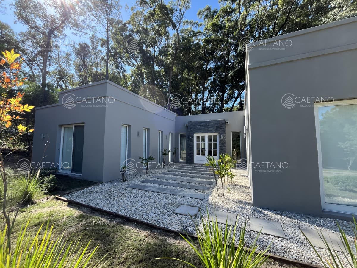 venta casa, Desing village. Punta Del Este.