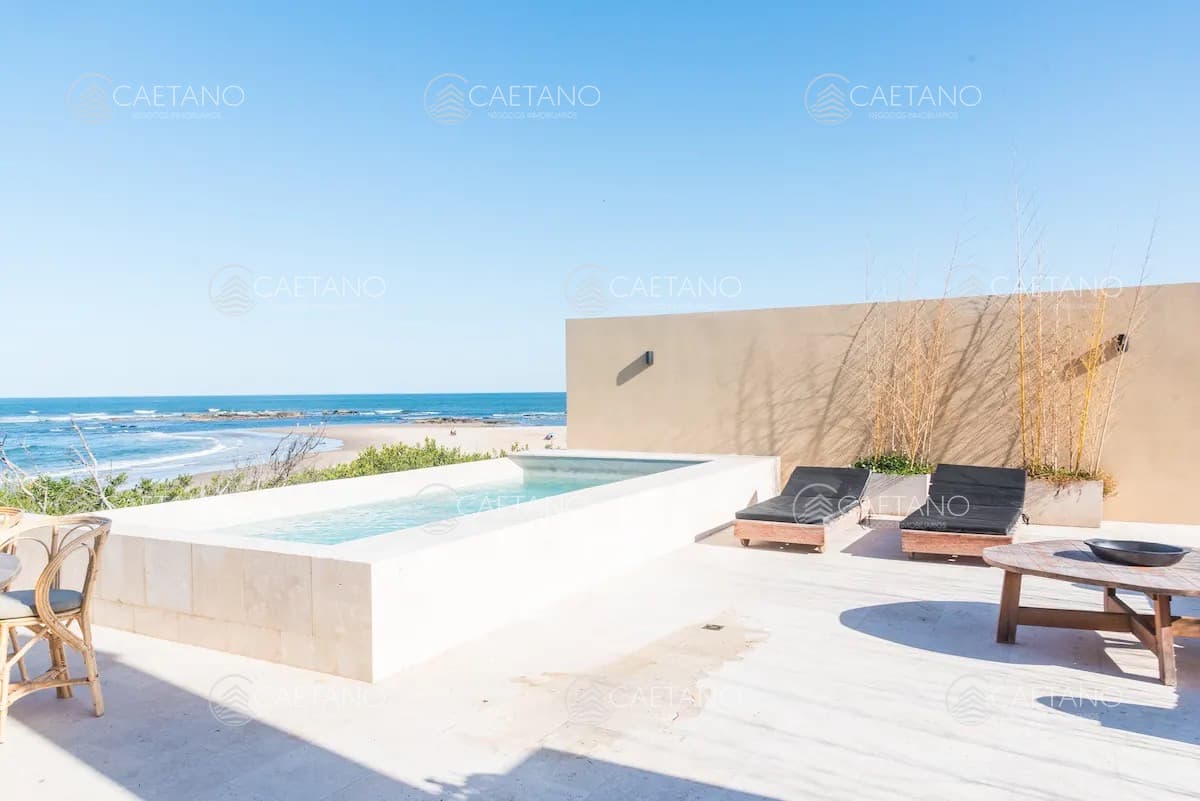 Venta casa sobre el mar. José Ignacio, Punta del Este.