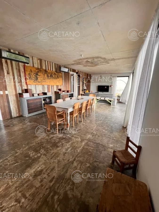Venta casa 5 dormitorios Punta Piedras, Manantiales