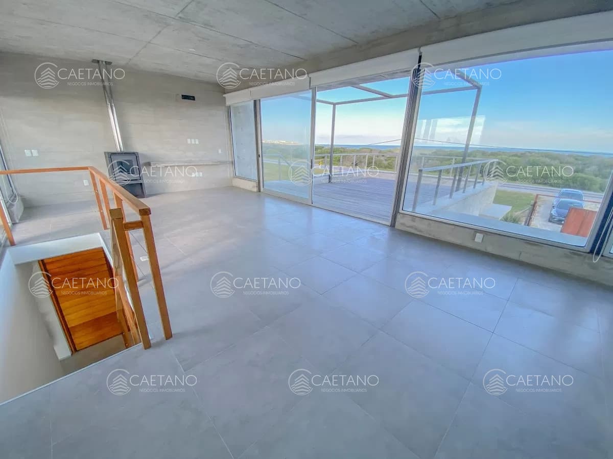 Casa en venta de 3 dormitorios frente al mar en La Juanita, Jose Ignacio