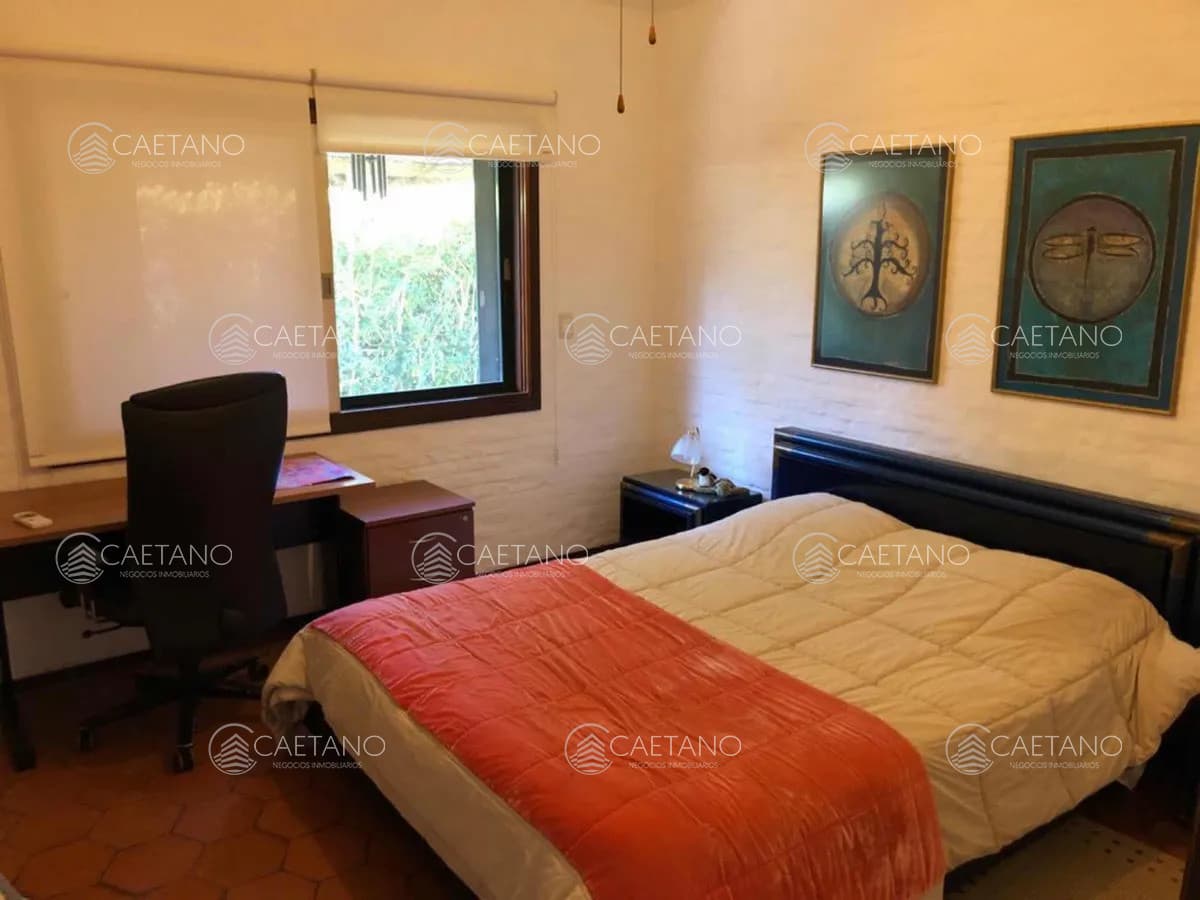 Venta casa 4 dormitorios. Pinares, Punta del Este.