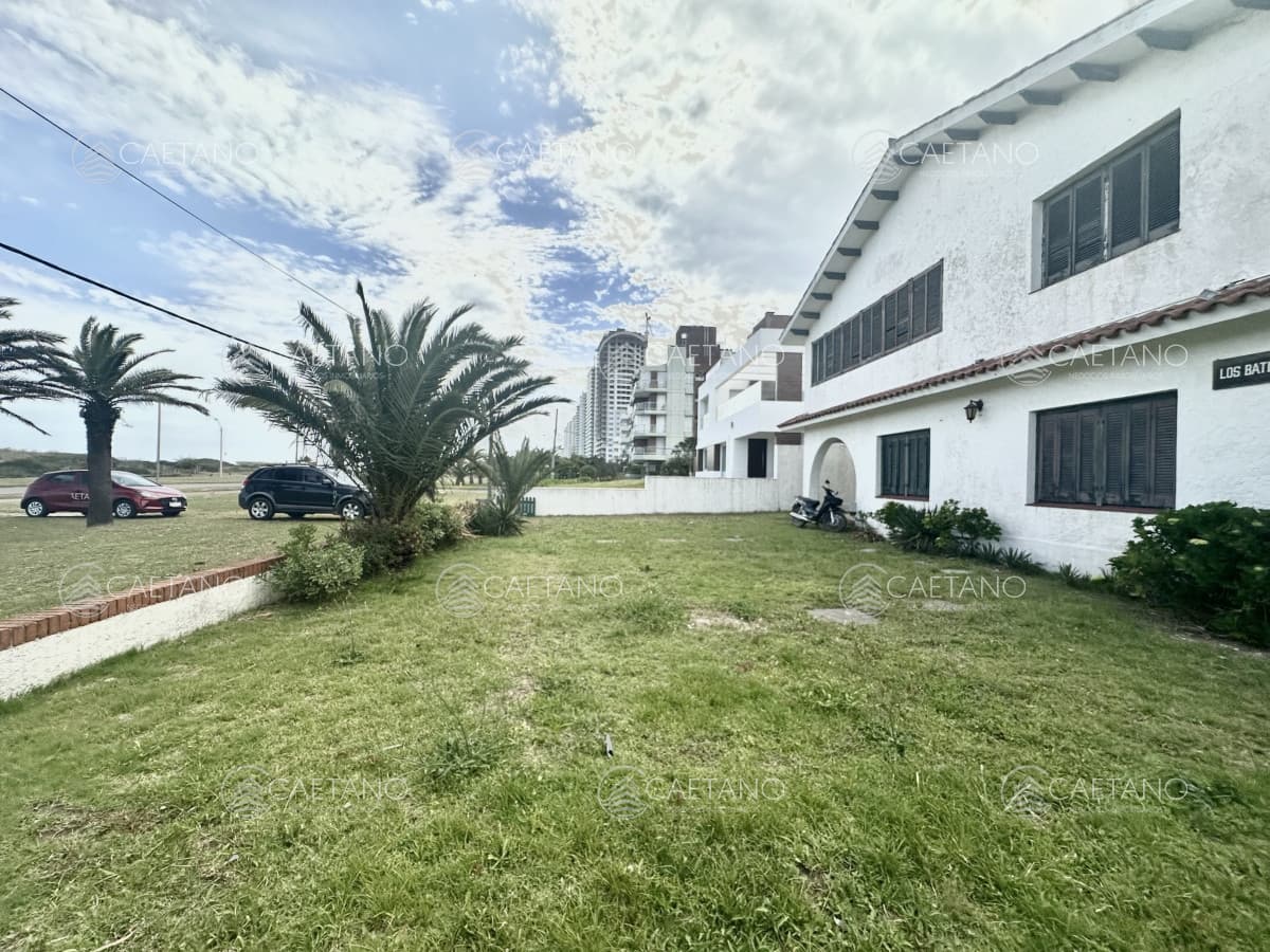 Venta casa 7 dormitorios - Playa brava, Punta del Este