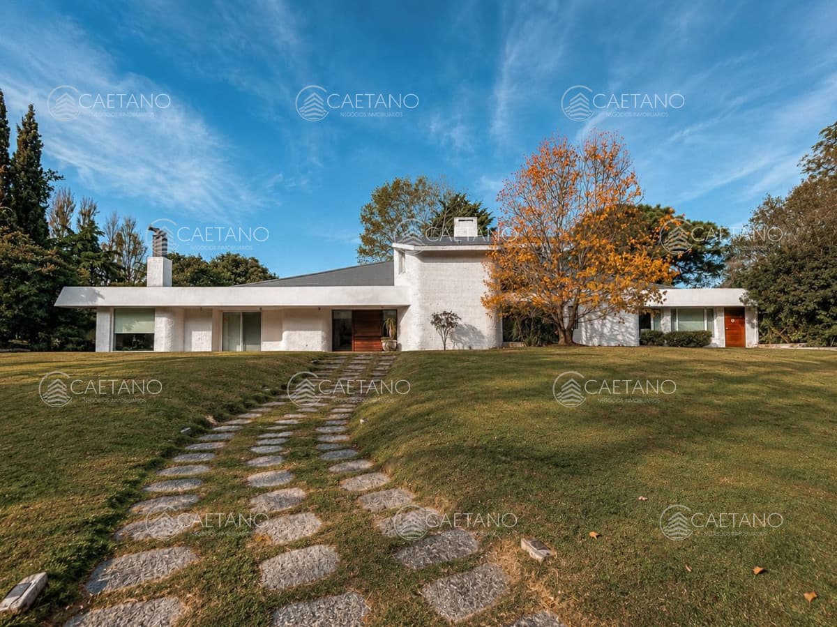 Venta casa 7 dormitorios - Lugano, Punta del Este