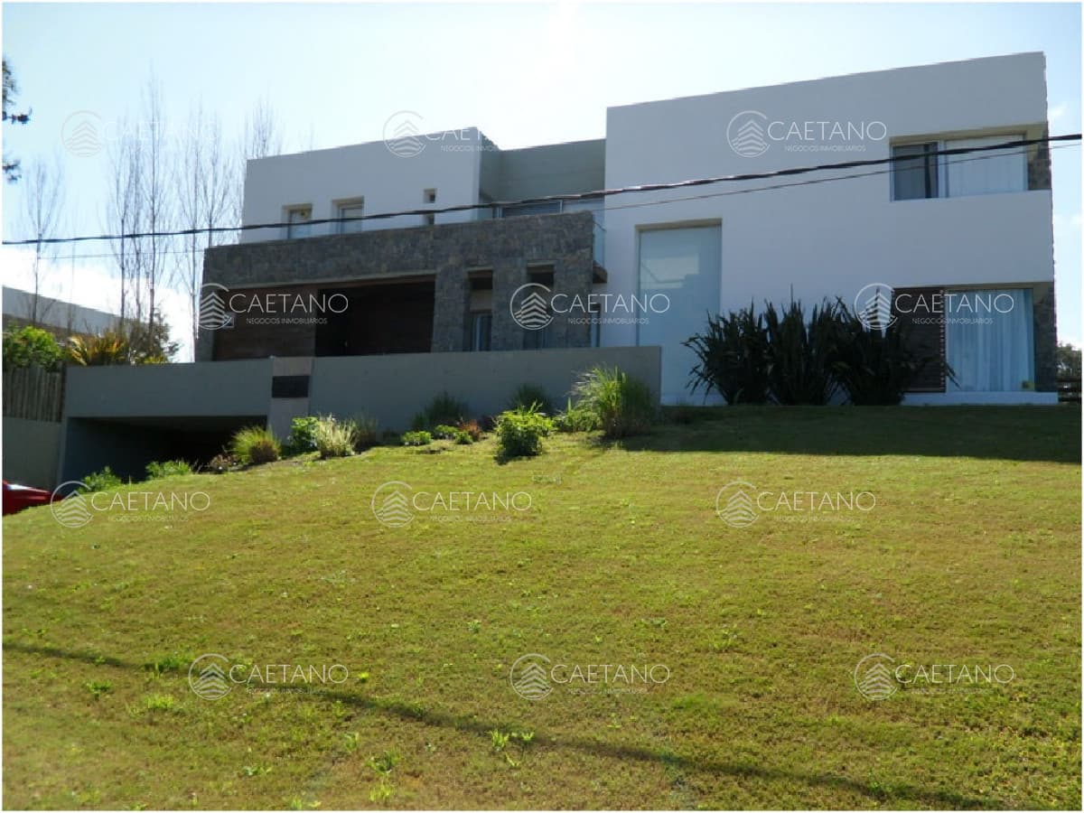 IMPERDIBLE OPORTUNIDAD EN VENTA Y ALQUILER!!!