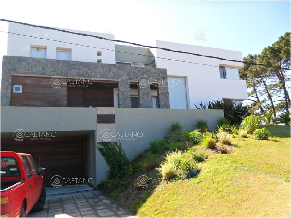 IMPERDIBLE OPORTUNIDAD EN VENTA Y ALQUILER!!!