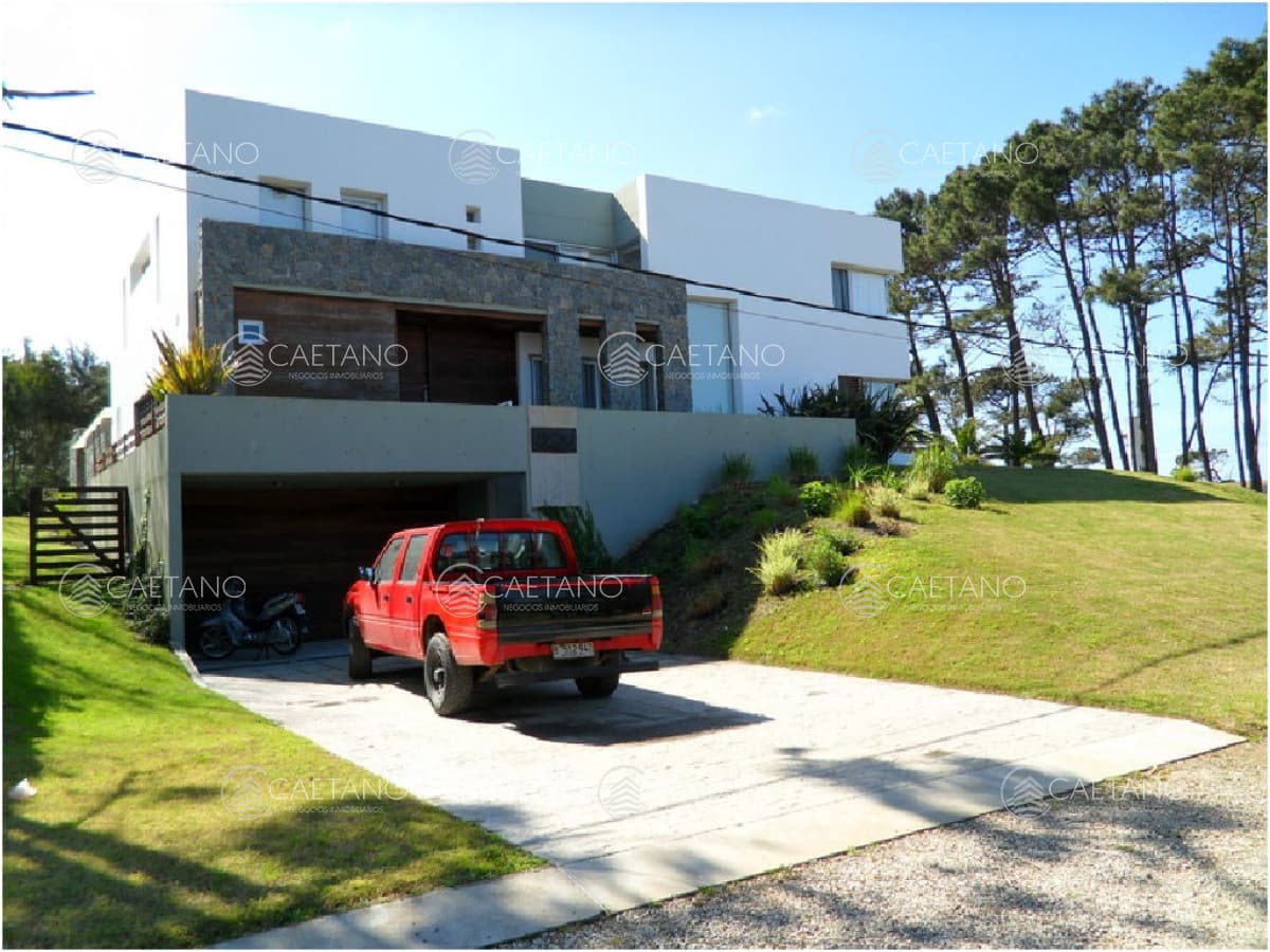 IMPERDIBLE OPORTUNIDAD EN VENTA Y ALQUILER!!!
