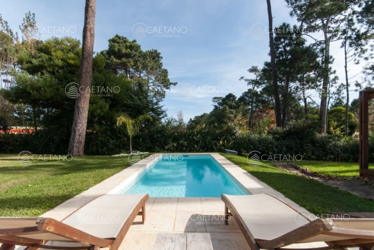 Venta y alquiler espectacular casa en Parque Burnett, Maldonado