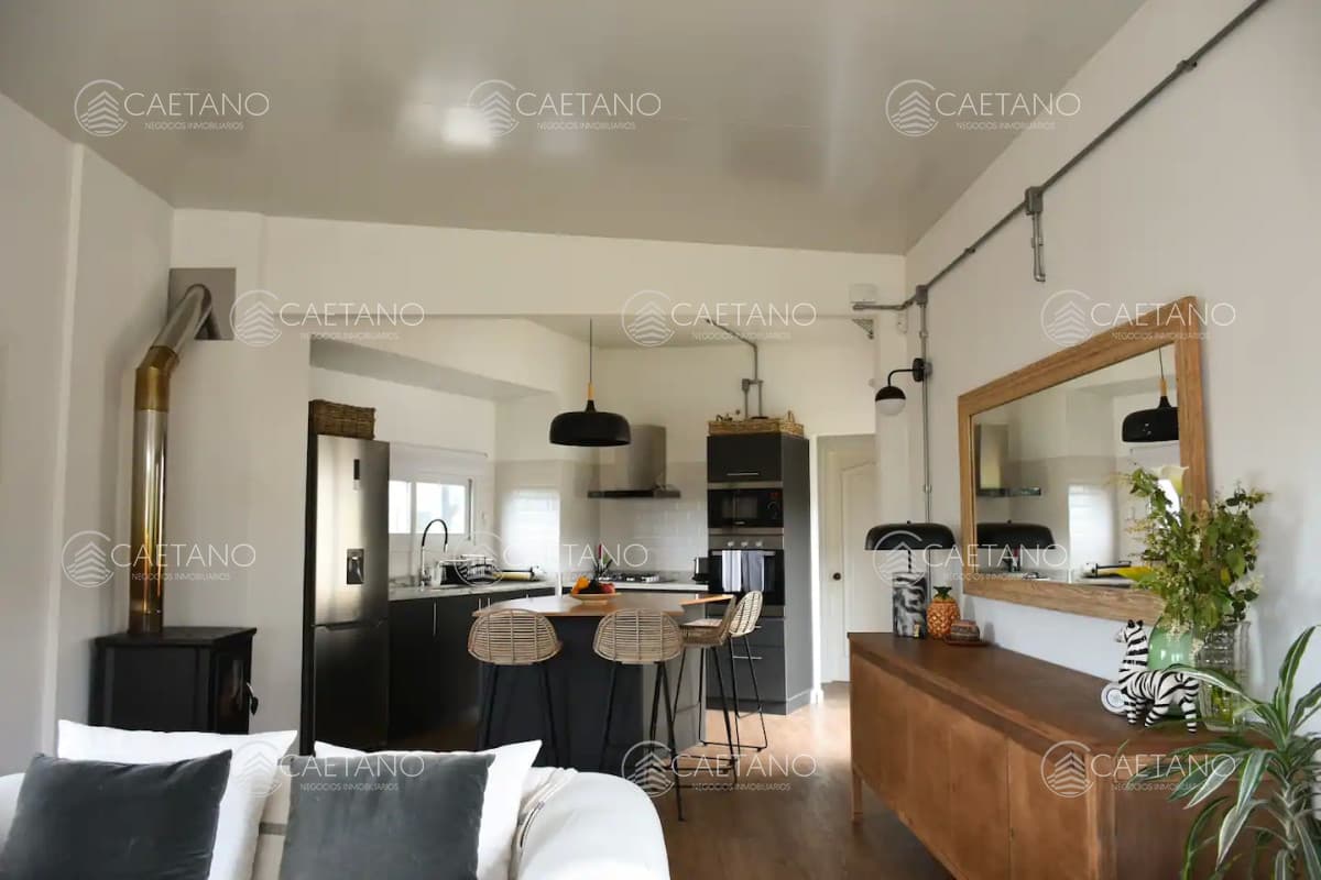Venta casa 2 dormitorios -  La barra