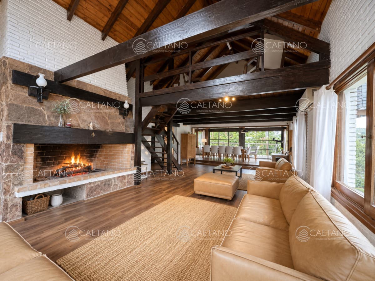 Venta casa 5 dormitorios. San Rafael, Punta del Este