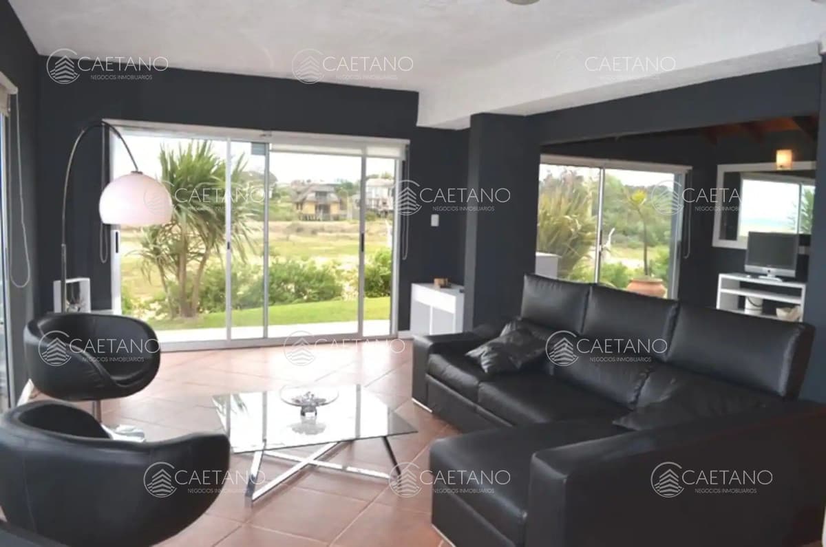 Venta casa 3 dormitorios Balneario Buenos Aires, Manantiales.