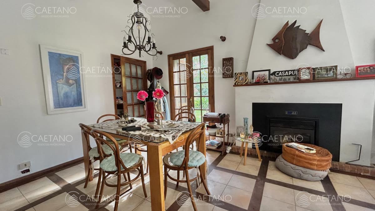 Venta casa de 3 dormitorios - Playa Mansa