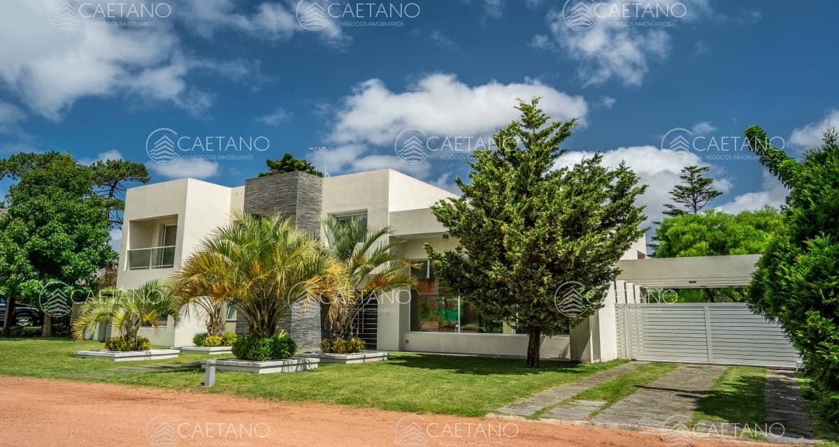 Mansa - Boulevard Park - Barrio Privado