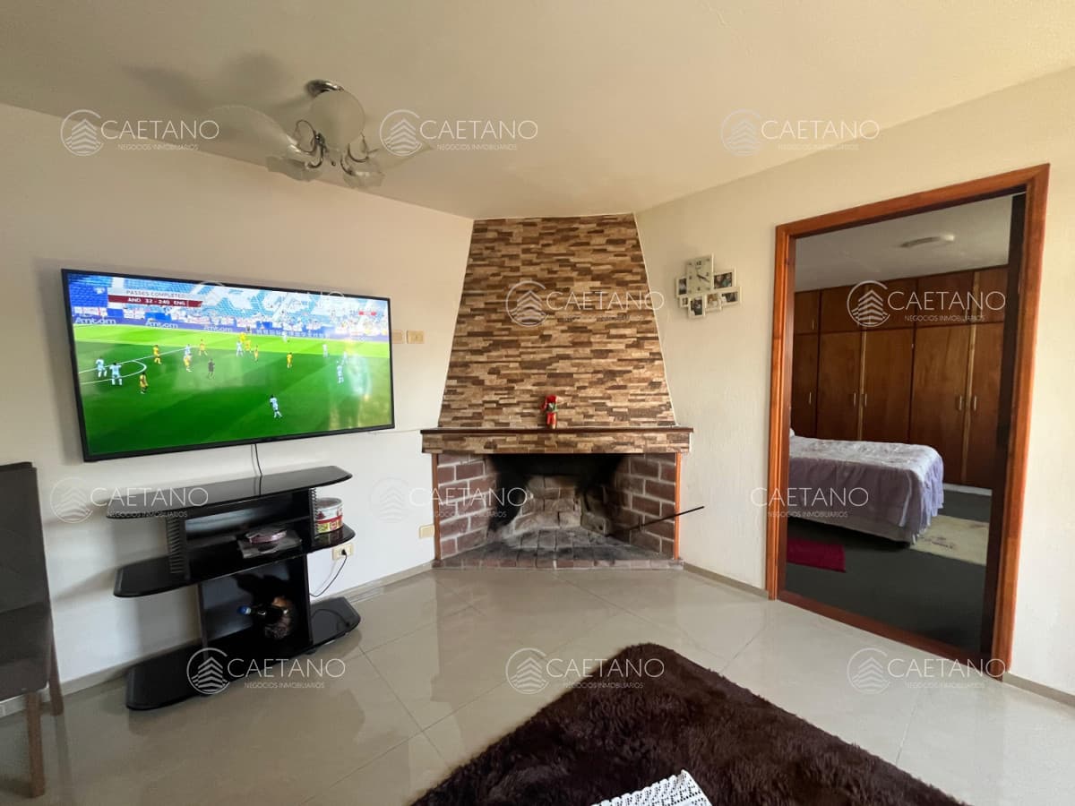 VENTA DE CASA 2 DORMITORIOS BARRIO SARANDI