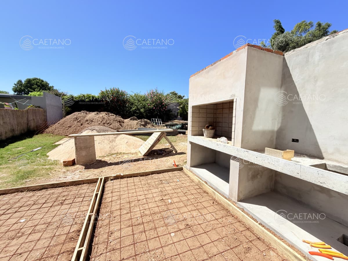 Venta casa 2 dormitorios, Pinares Maldonado.