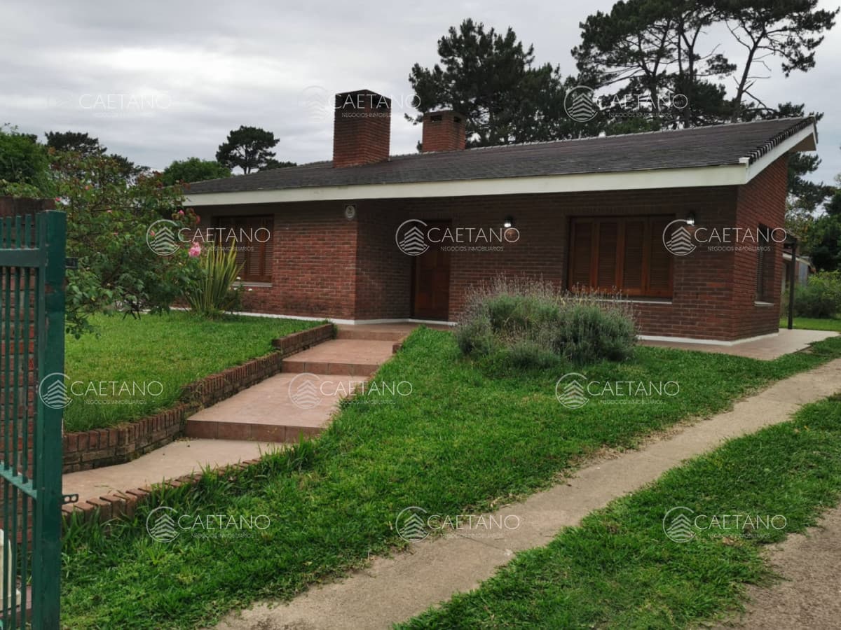 Venta casa 5 dormitorios. Zona centrica
