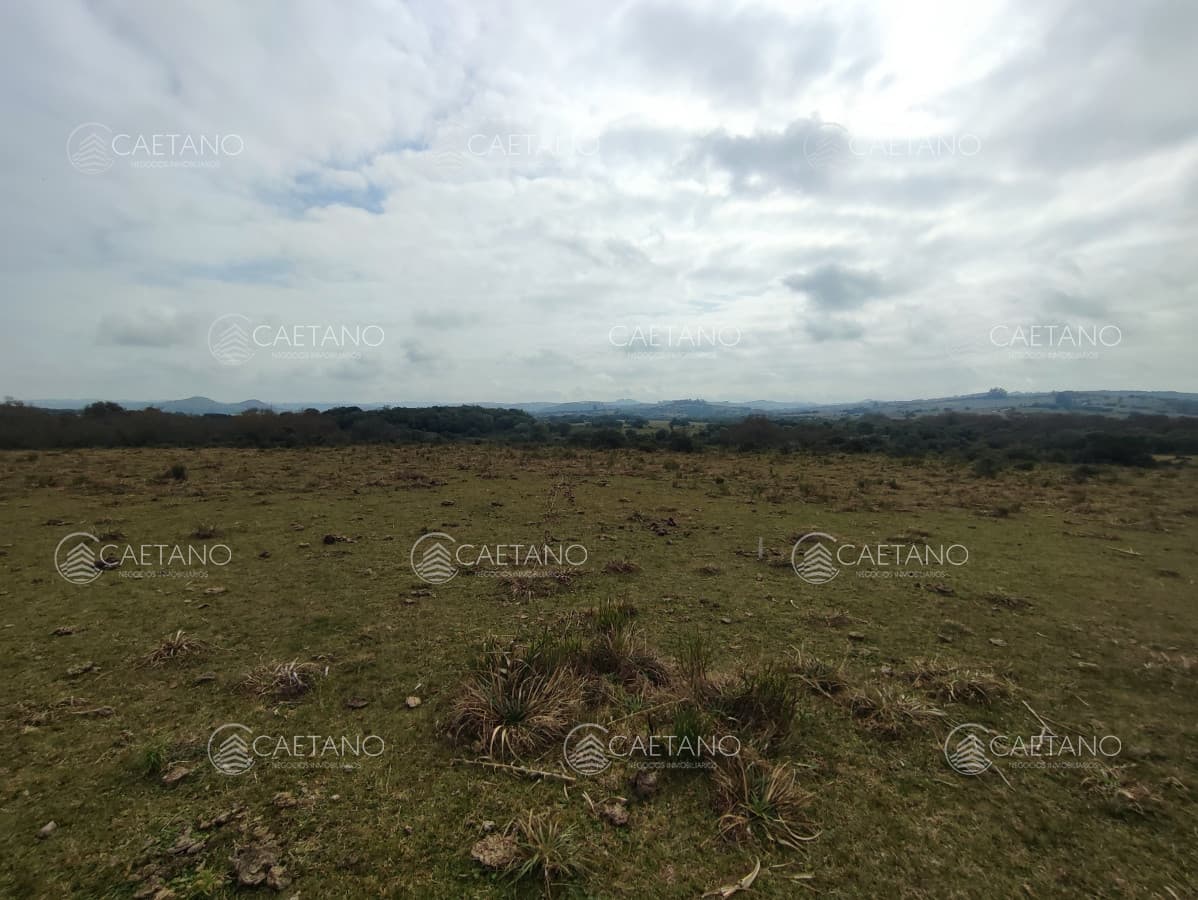 Venta chacra con costa arroyo. Ruta 12 Maldonado