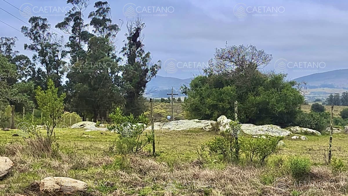 Venta chacra Pueblo Edén 5.5 hás