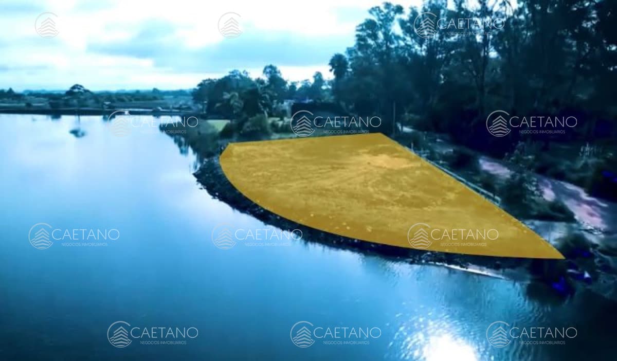 Venta excepcional Terreno Primera linea de la Barra
