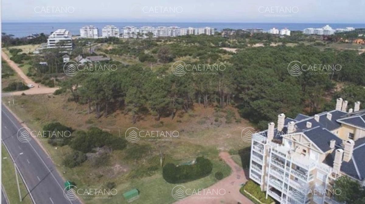 Terreno en venta para desarrollo - Punta del Este
