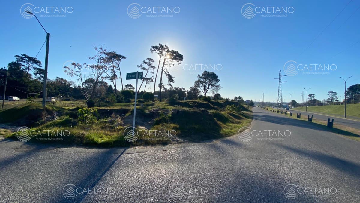 Terrenos en Av. Boulevard
