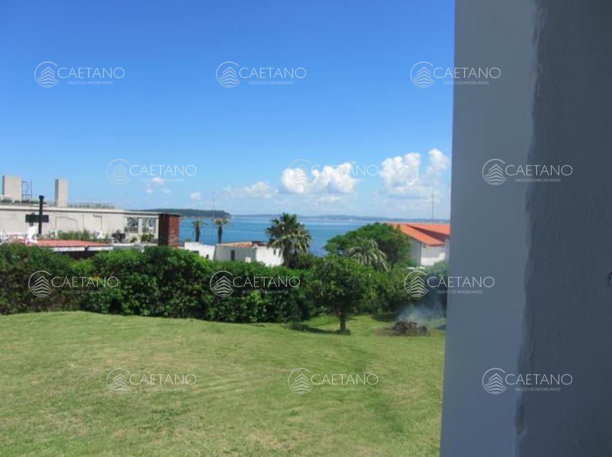 Lote con hermosa vista al mar!