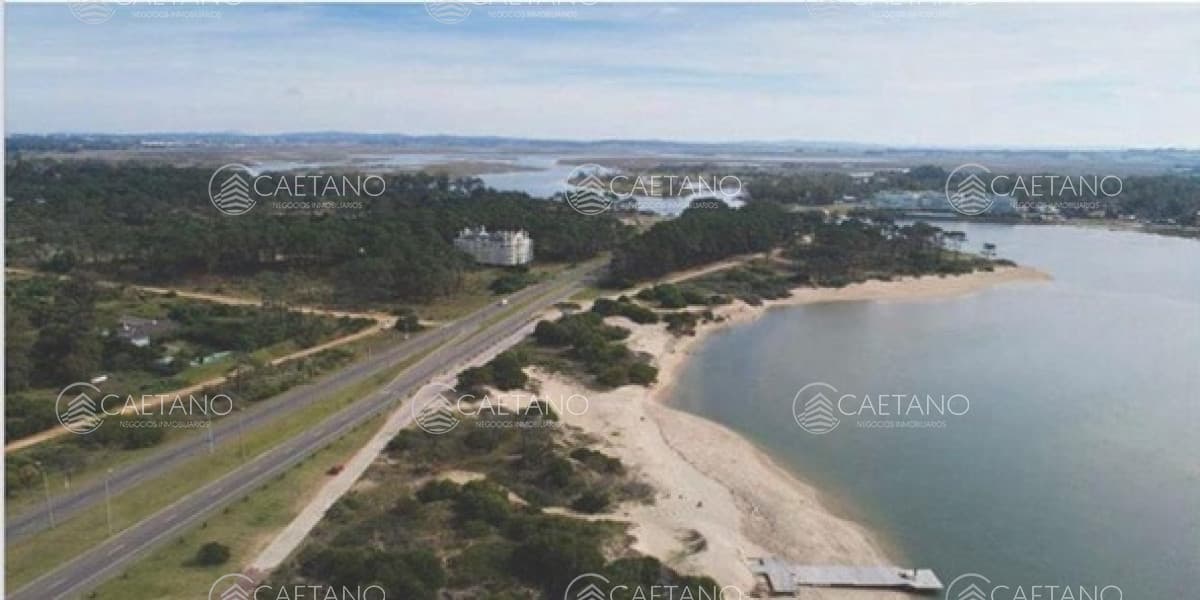 Terreno en venta para desarrollo - Punta del Este
