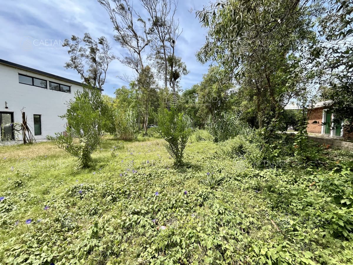 Terreno en venta El Tesoro