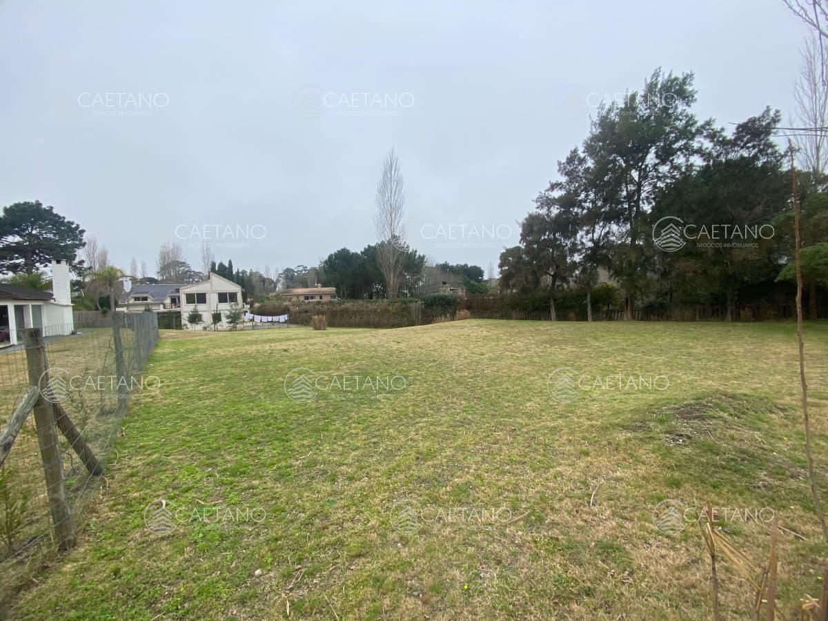 Venta Lote en Barrio Privado Residence