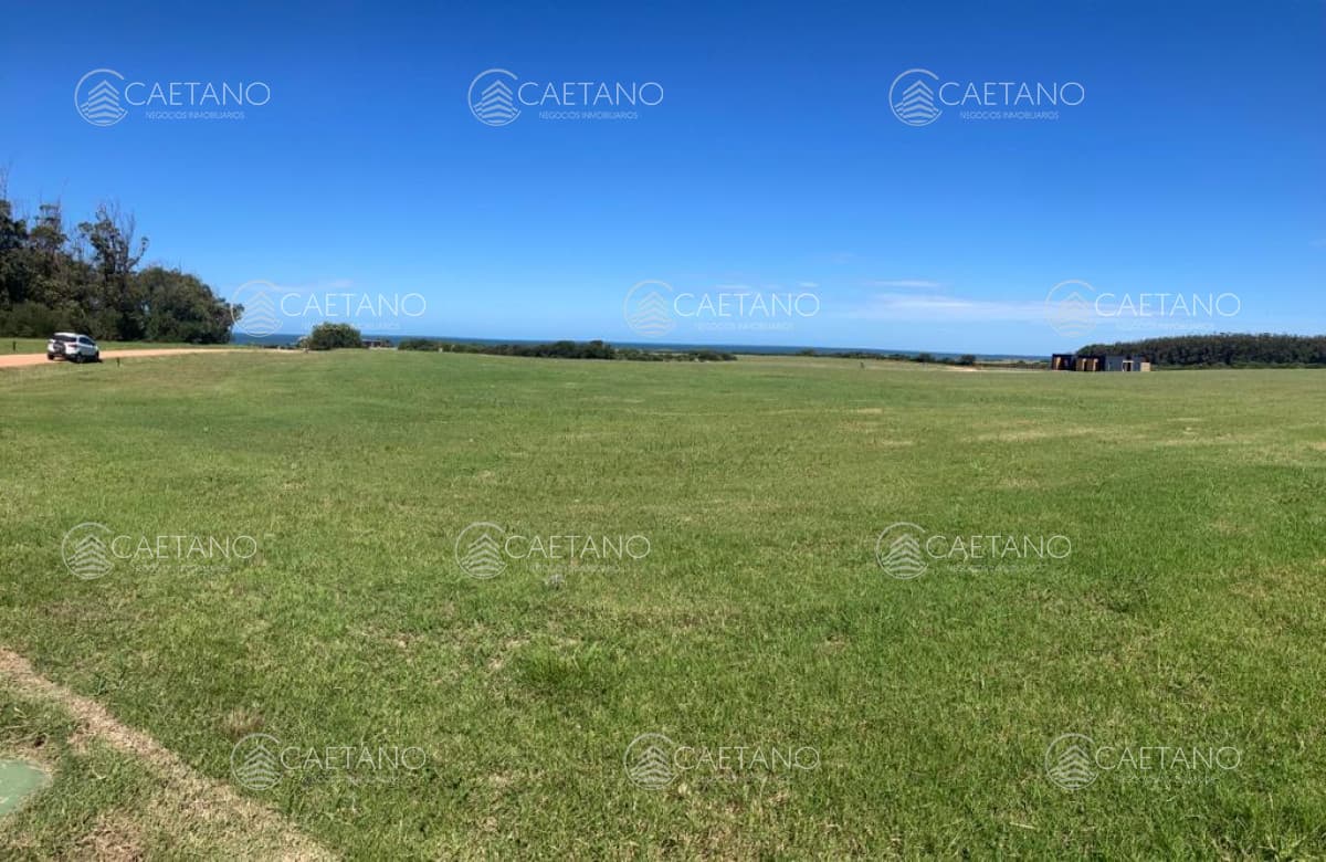 Venta lote en Las Garzas barrio privado